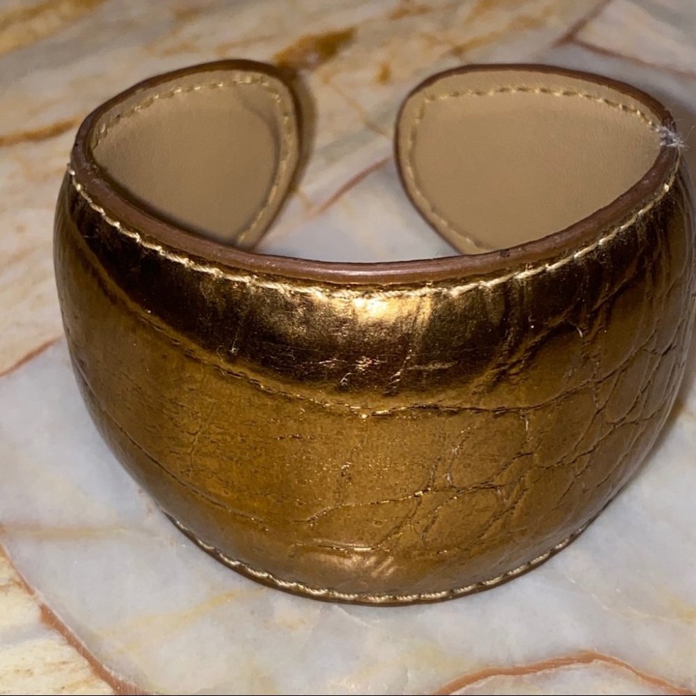 Gold Leather Like Fashion Stunning‎ Bracelet Brown